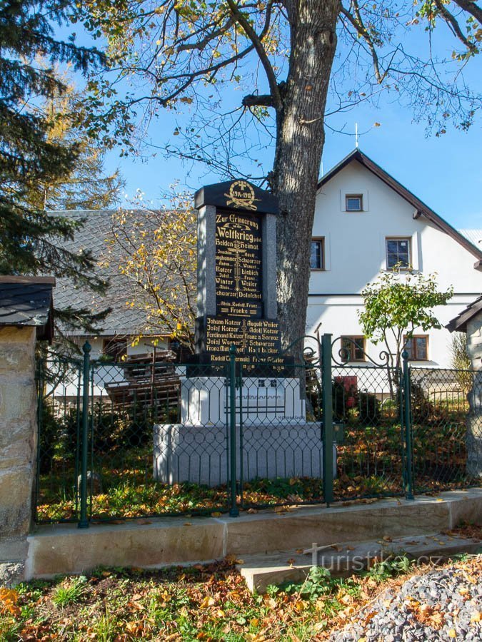 Dolní Hedeč – monument van de Eerste Wereldoorlog