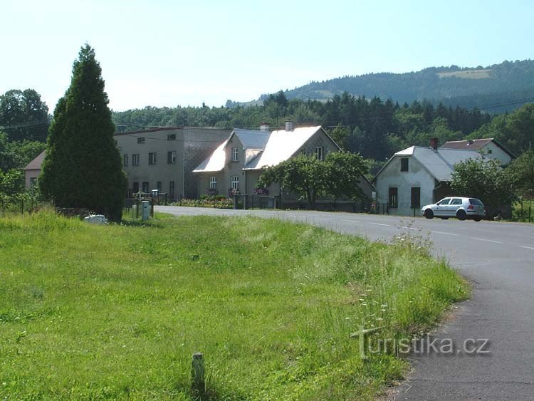 Dolní Lomná - mills
