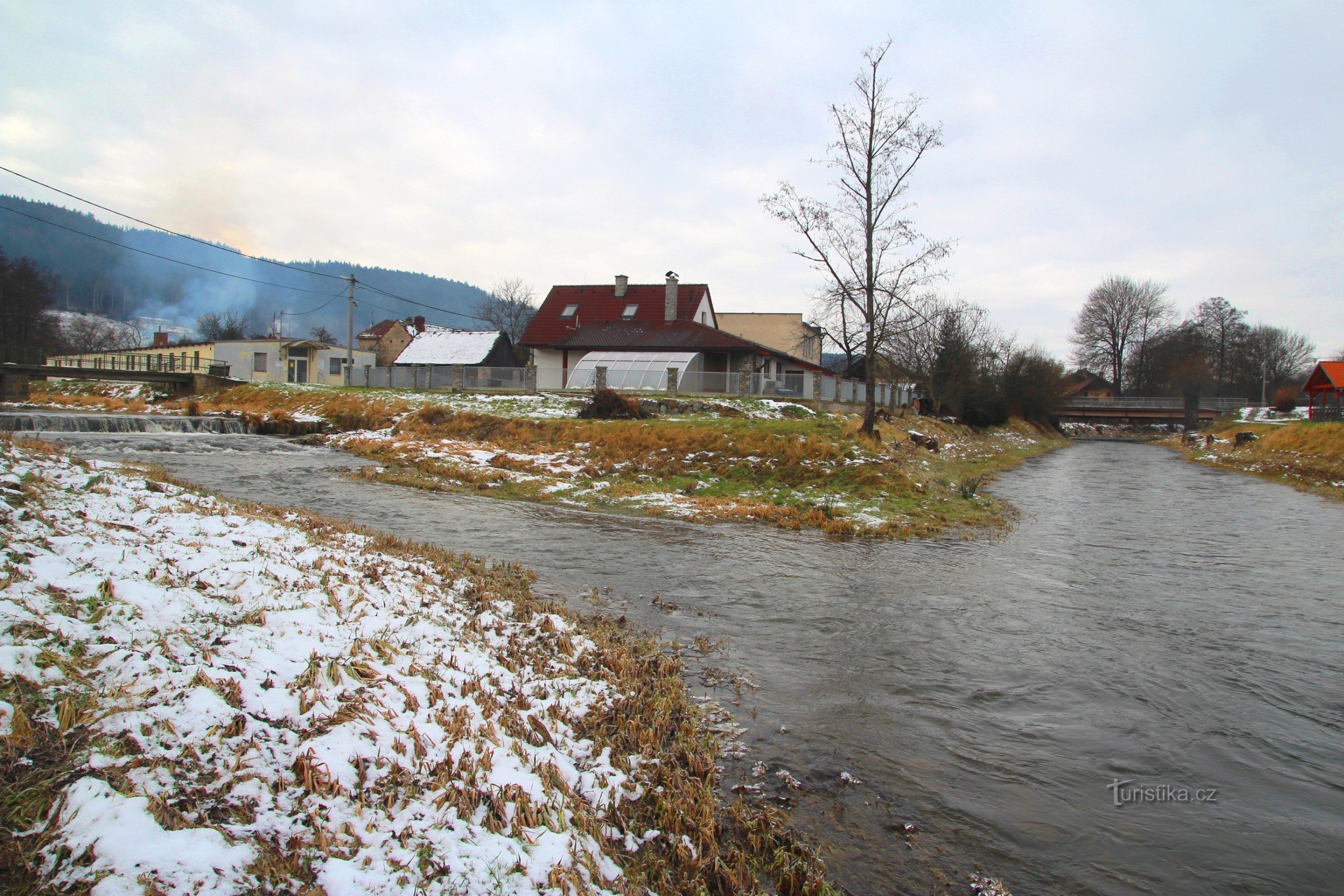 Dolní Loučky - ušće Libochovke (lijevo) i Bobrůvke (desno)