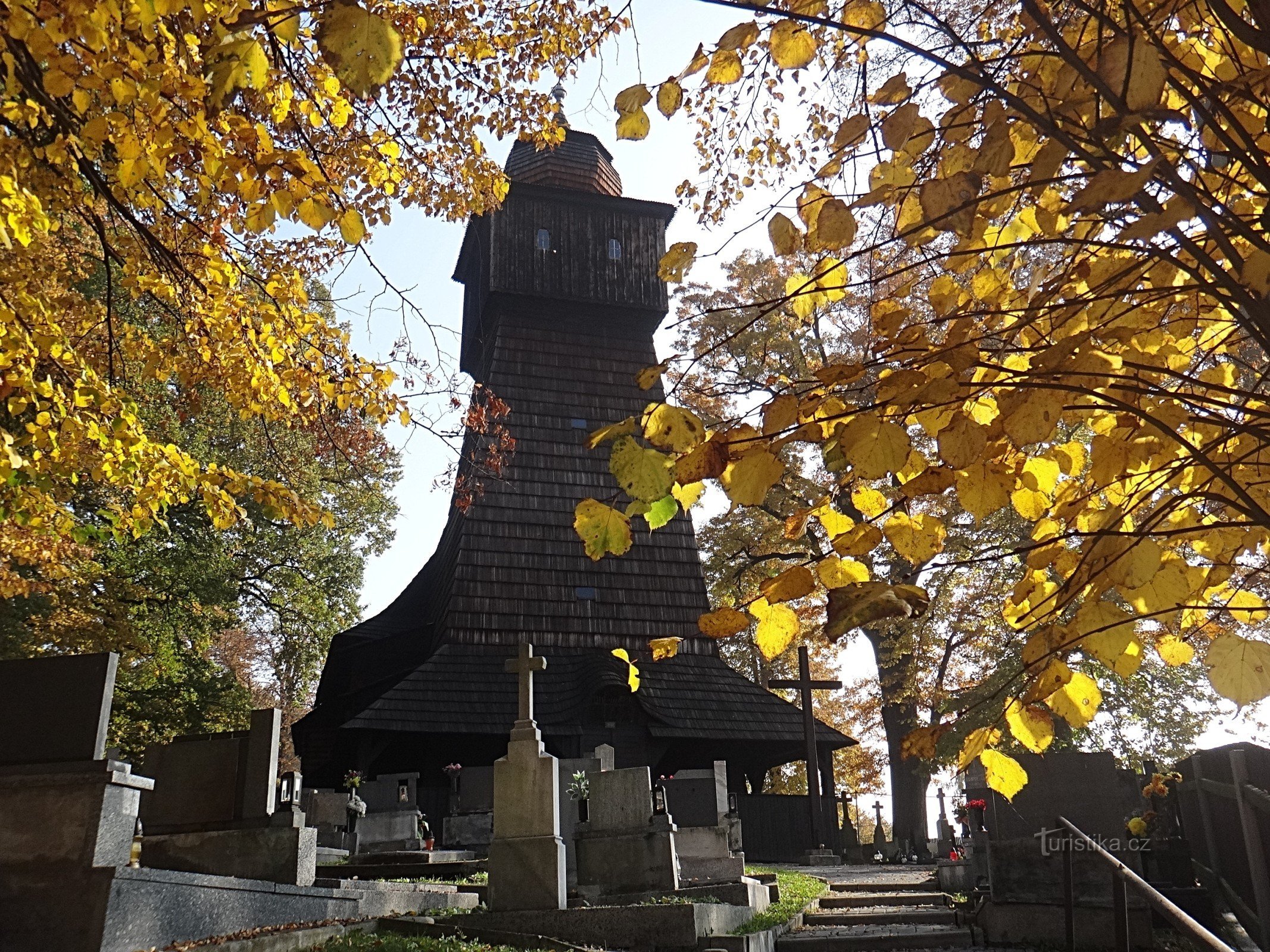 阿森松岛的 Dolní Marklovice 木制教堂