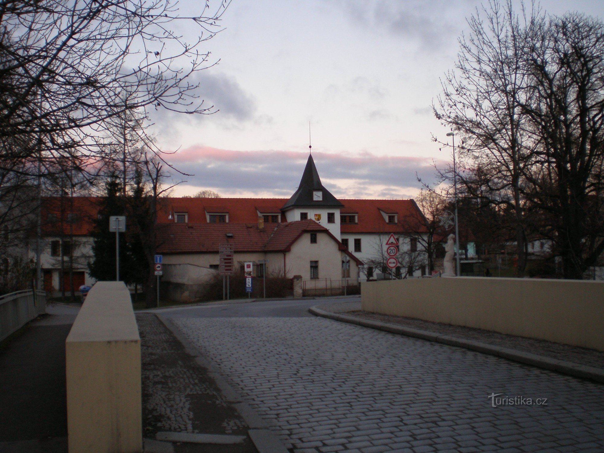 Lower Počernice