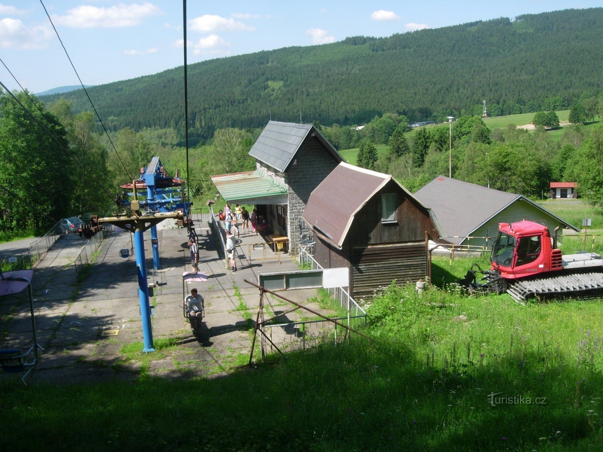 The lower station of the cable car to Pancíř