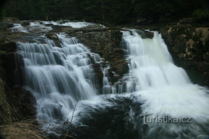 la cascada inferior del Bílá Laba