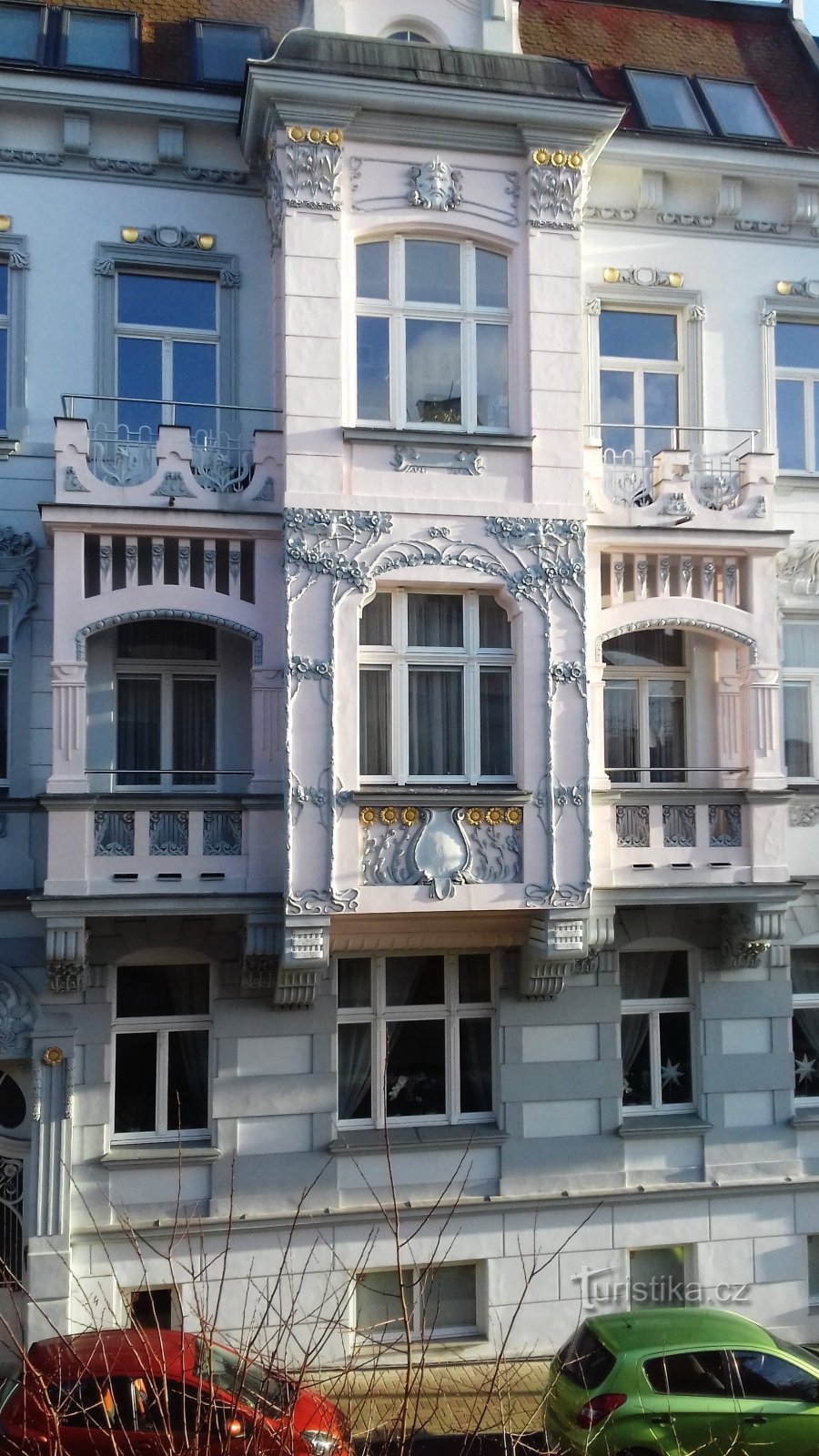 dom na ulici Jiřího Wolkera
