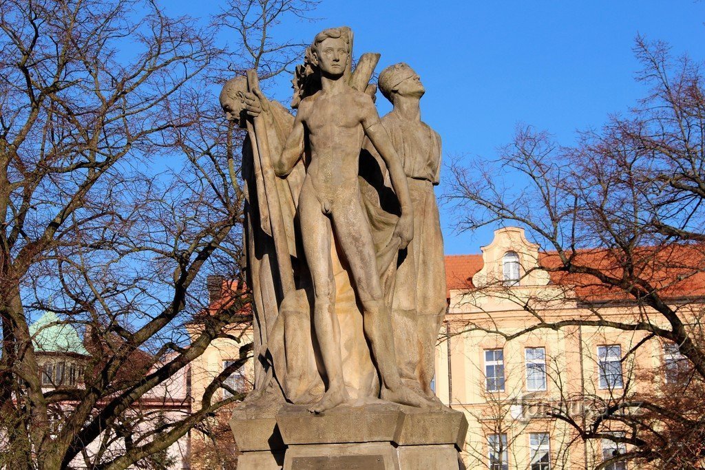 Domažlice, un monument à ceux qui sont morts pendant la Première Guerre mondiale