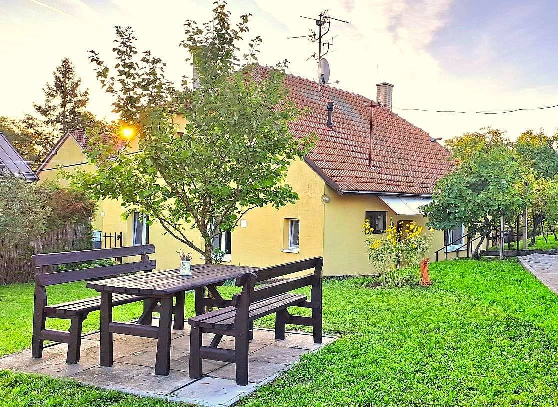 Hus i Hlohovecs vingårdar