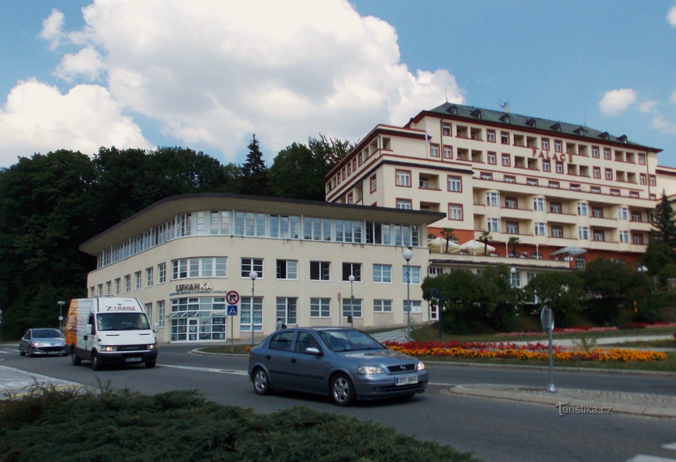 Dominanta Luhačovic - hotel Palace