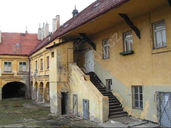 Dominikánský dvůr