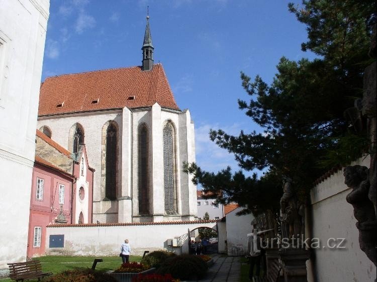 Tu viện Dominica-České Budějovice