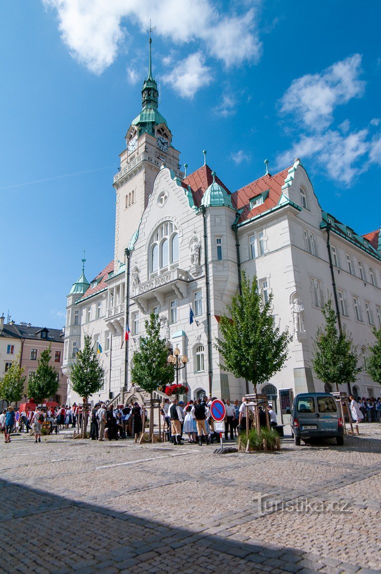 In the morning, everyone meets at the town hall