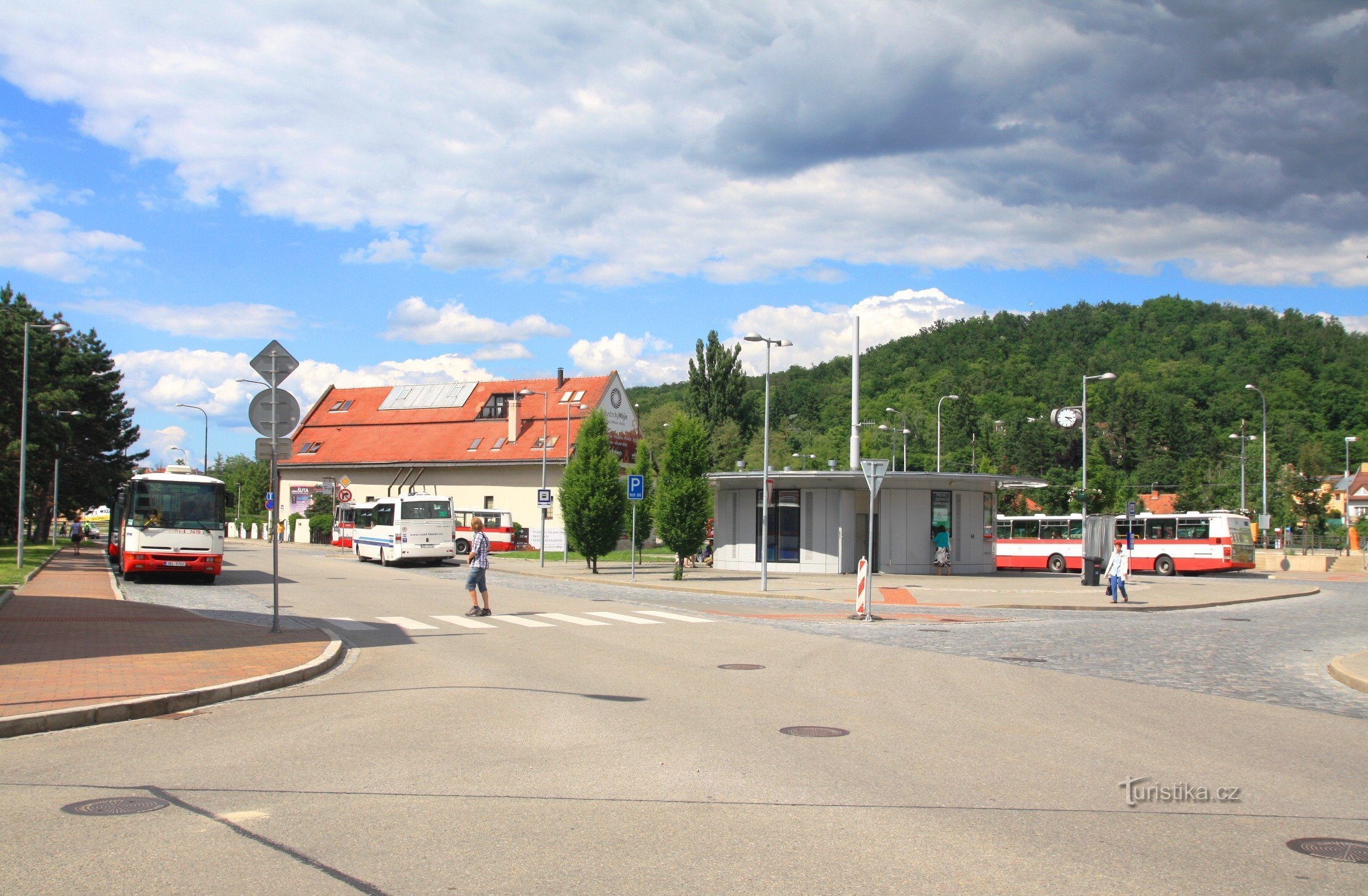 Közlekedési terminál Brno-Bystrecben