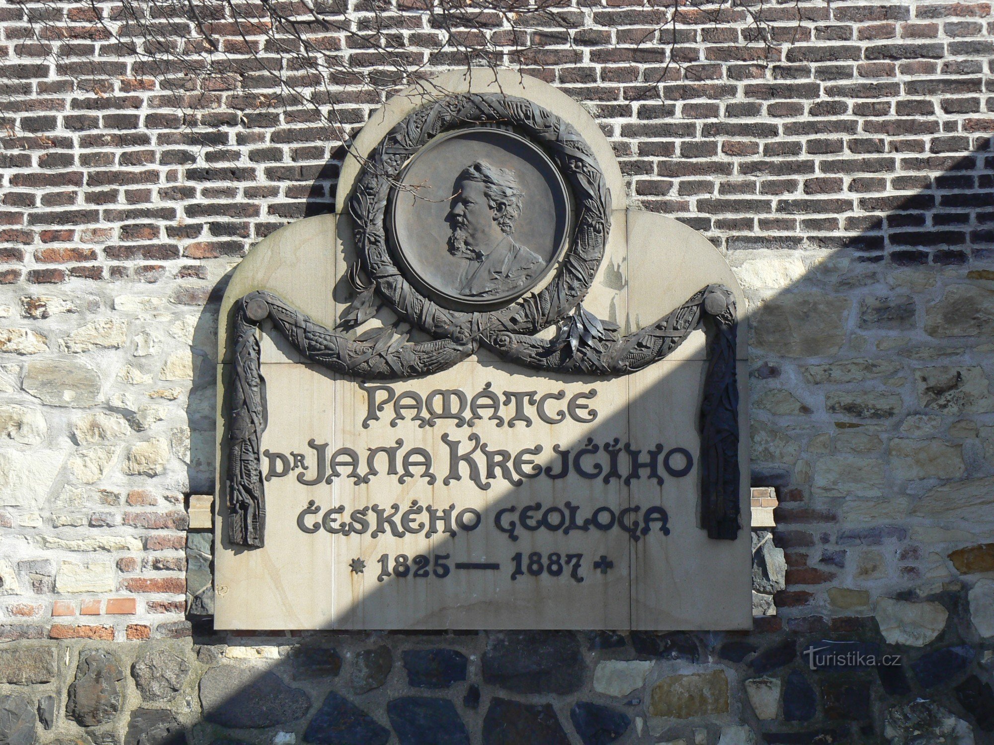 Dr. Jan Krejčí - plaque commémorative