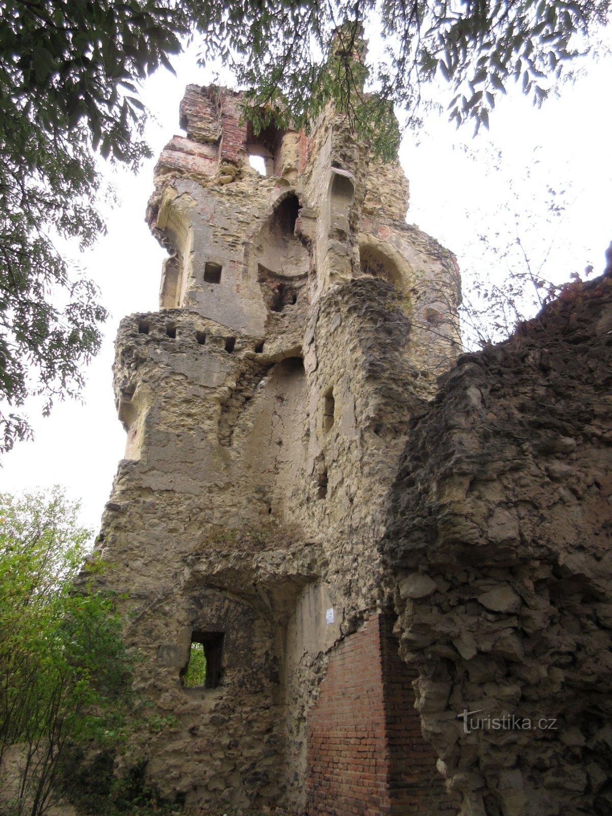 Dražice - une brève histoire des seigneurs de Dražice et des ruines du château