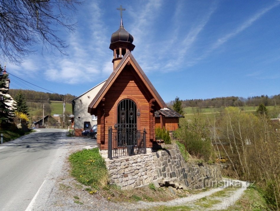 cappella di legno a Janoušov