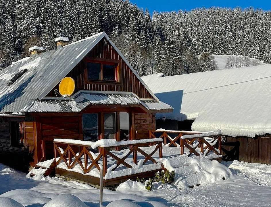 Dřevěnice pohled ze zahrady