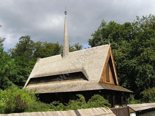 dřevěný evangelický kostel