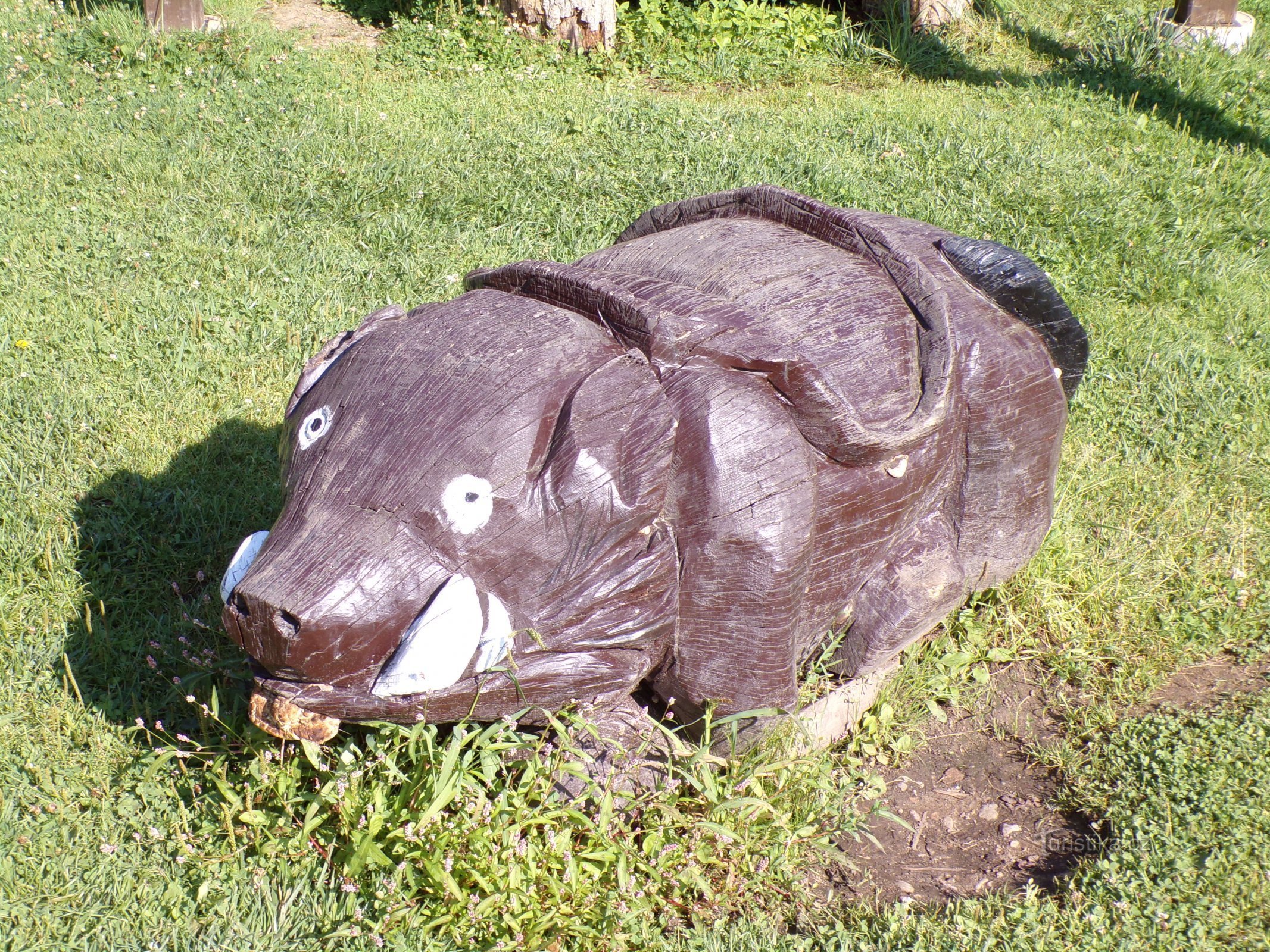 Sculture in legno nella casa di Mazura (Hoděšovice, 30.7.2021/XNUMX/XNUMX)