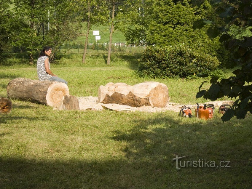 Houtsculptuur Loučná nad Desnou