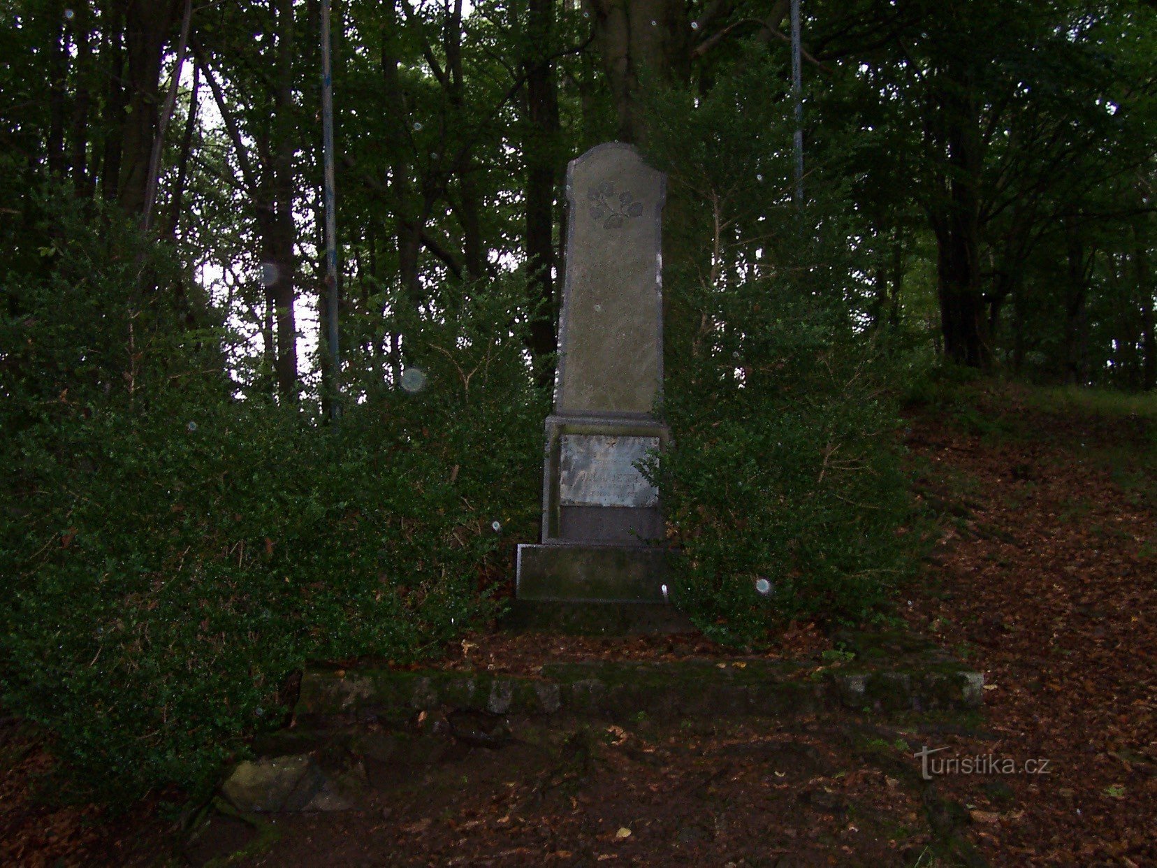 Drozdov - Háječek monument