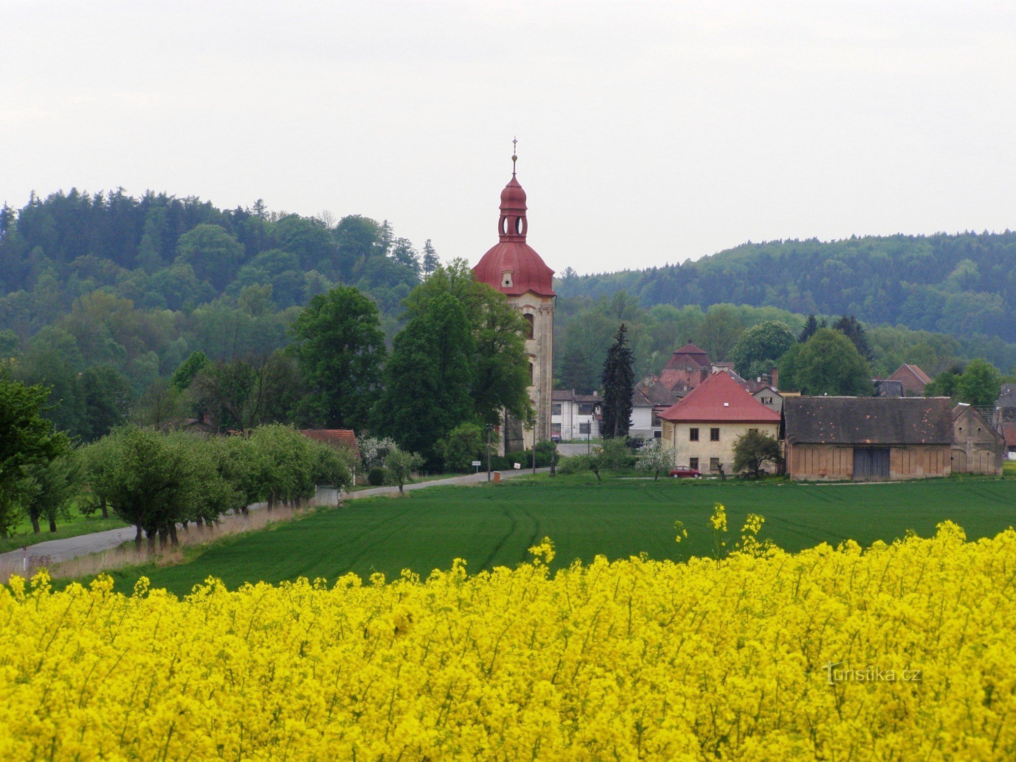 Dubenec - église St. Joseph