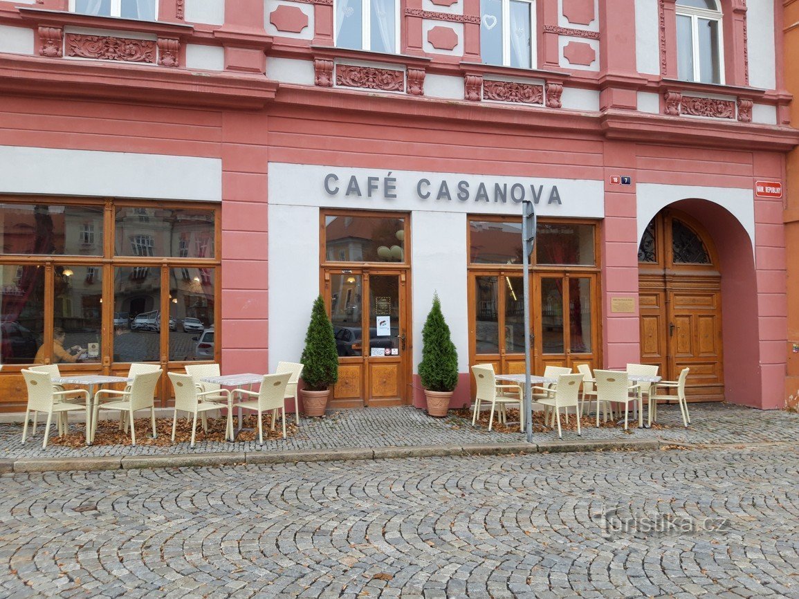 Duchcov et une merveilleuse pâtisserie