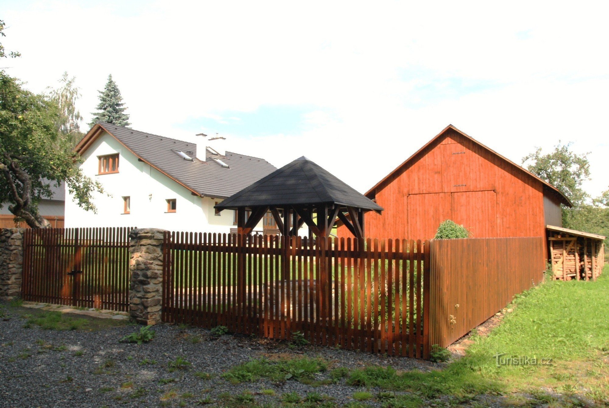 Dudkovice woodshed