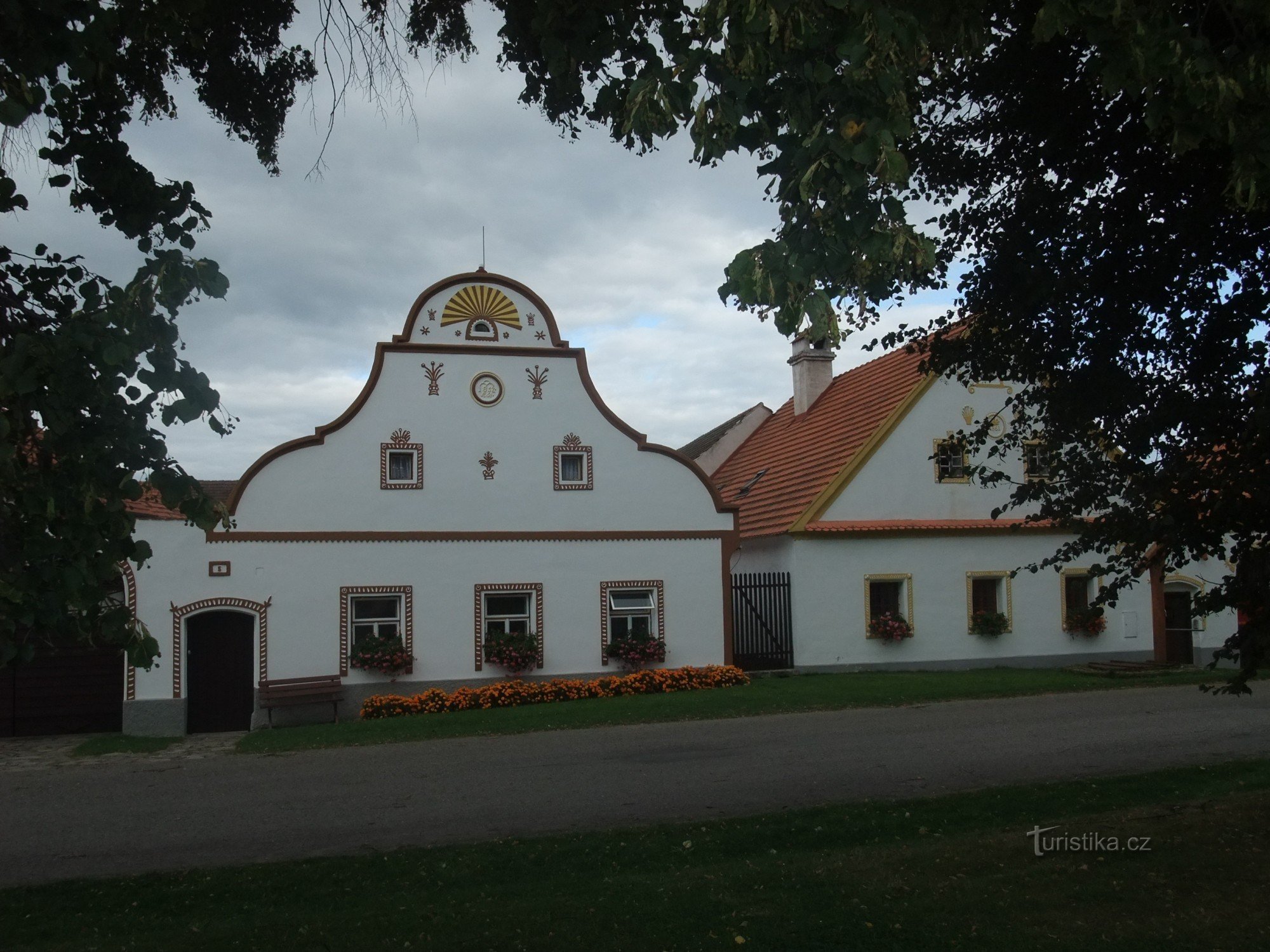 在 Holašovice 村的房子