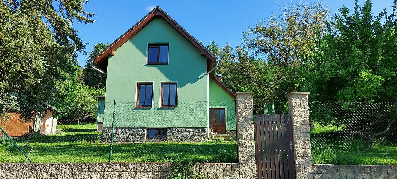 Maison sur Slapy, hébergement près du réservoir de Slapská