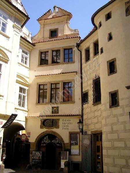 dům U zlatého prstenu