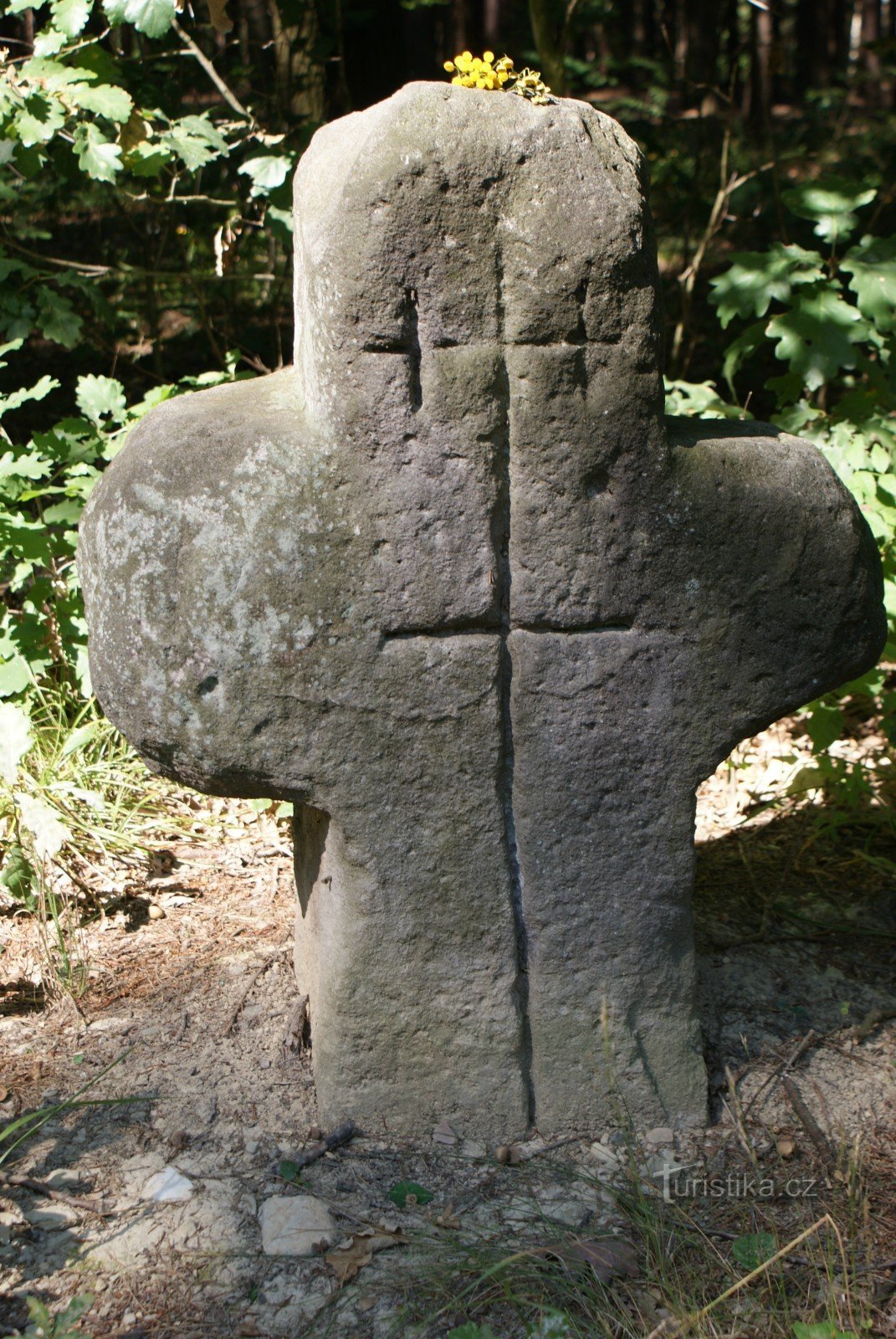 Dvořisko (Chocně) – 平和の十字架