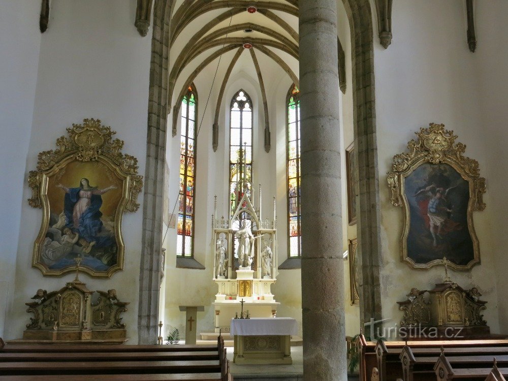 two-nave interior