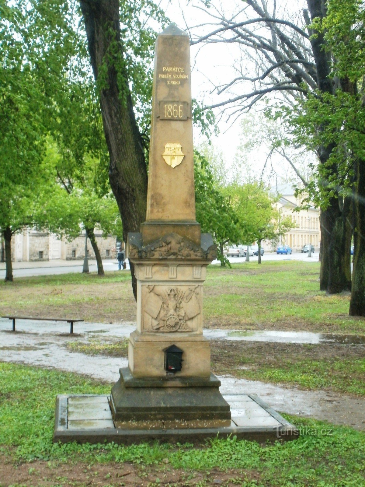 Dvur Králové nad Labem - o monumento central da batalha de 1866