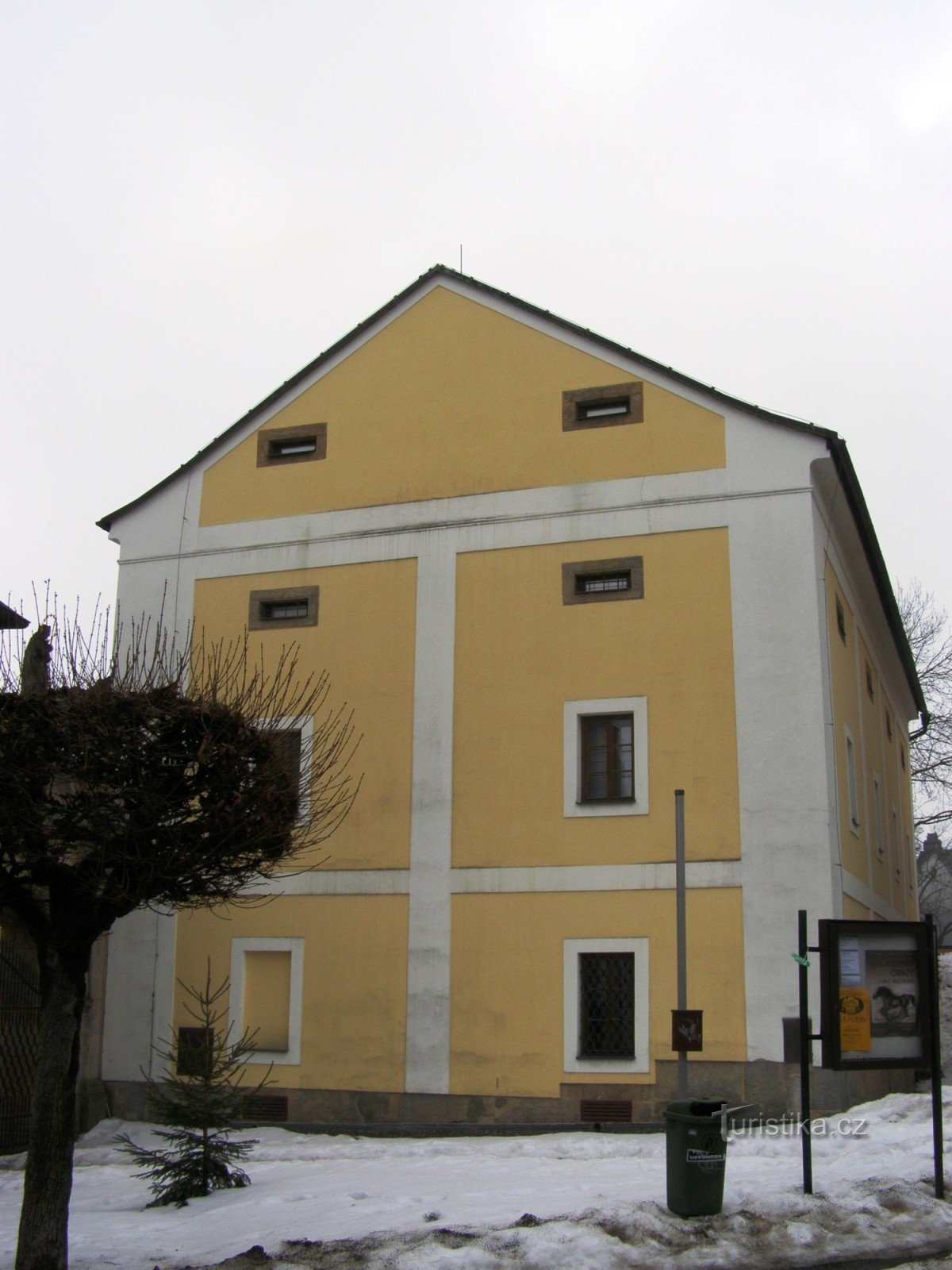 Dvůr Králové nad Labem - musée, cour de Kohout (Berger)