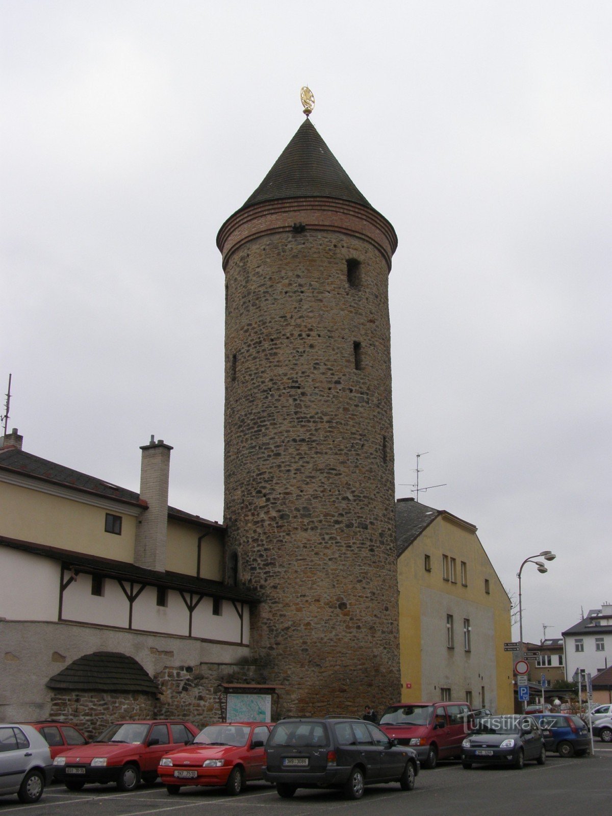 Dvur Králové - Torre Shindelářská