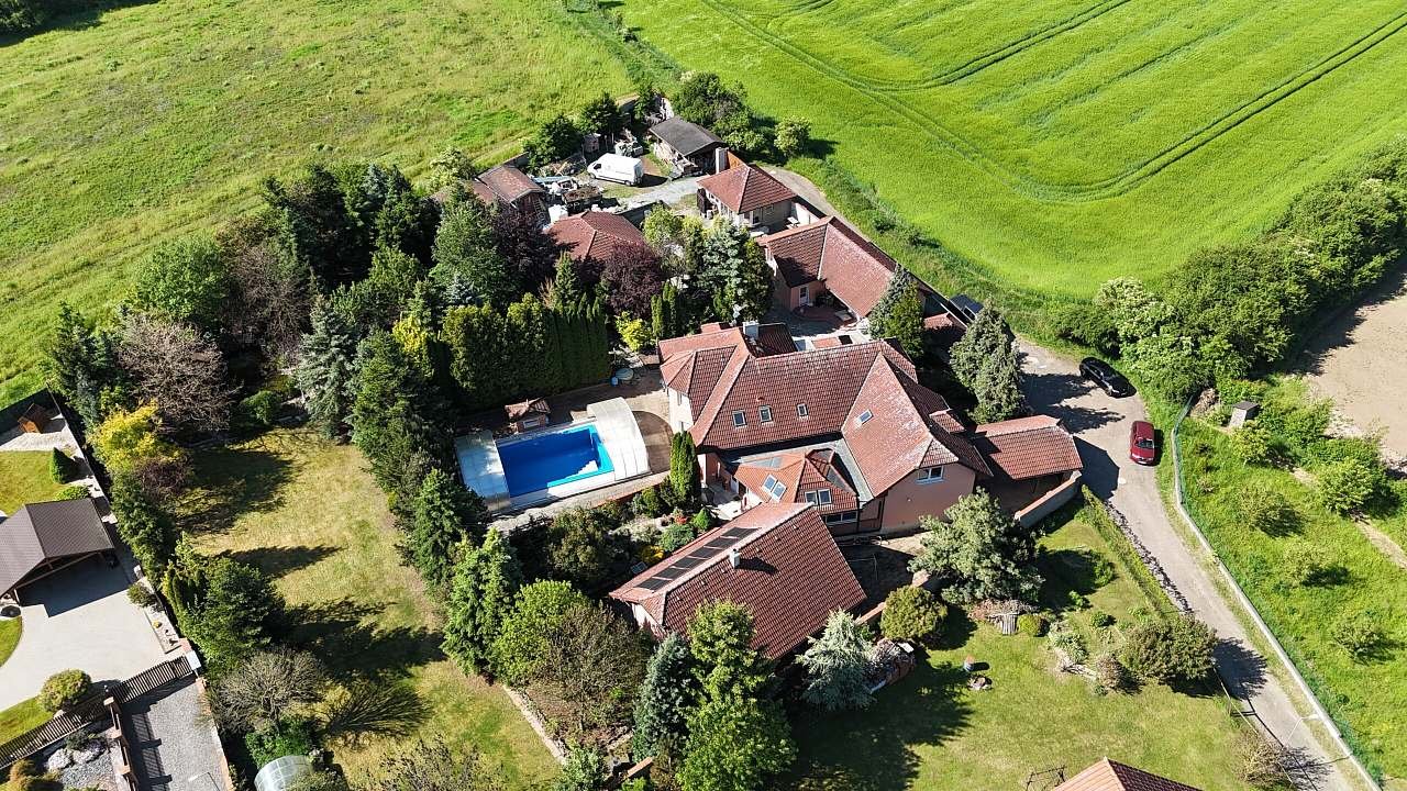 Dvůr Stupice - ubytování s bazénem