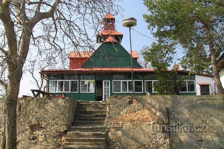 Ejmova chata s Frotzelovou rozhlednou