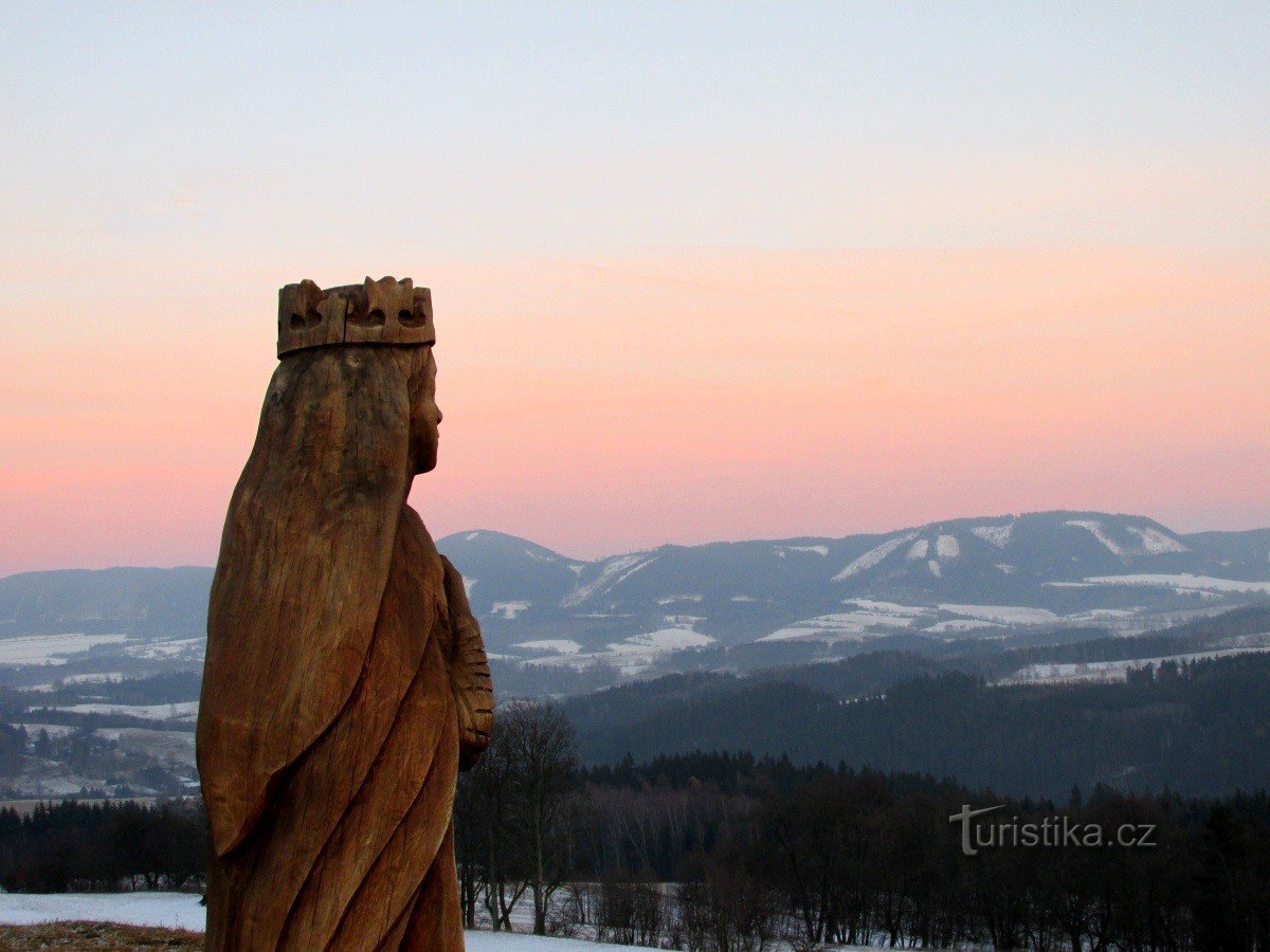 Eliška Rejček. Mi amor de setecientos años. Trutnov. Montañas Orlicas.