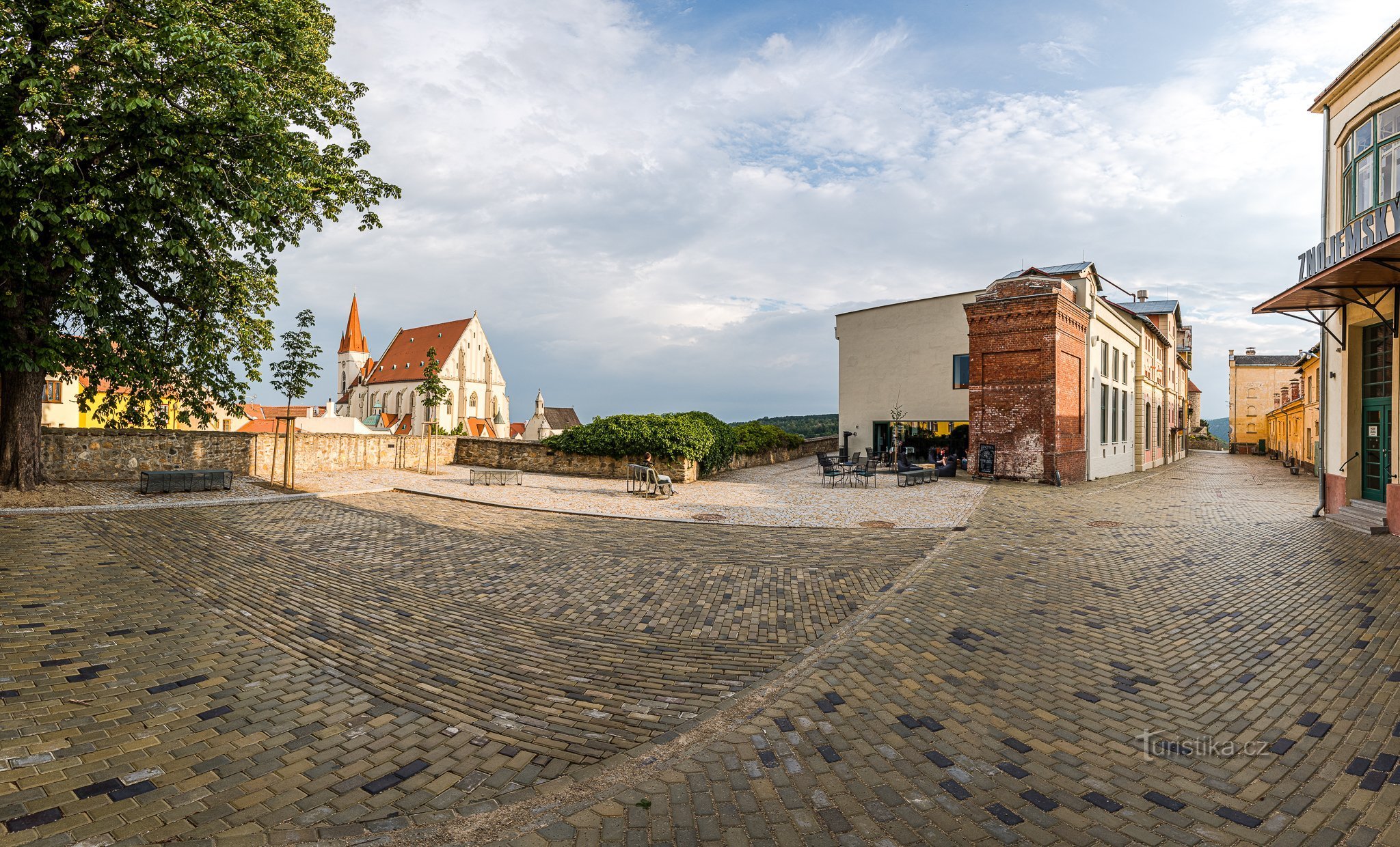 Vinbutik med Znojmo-vine