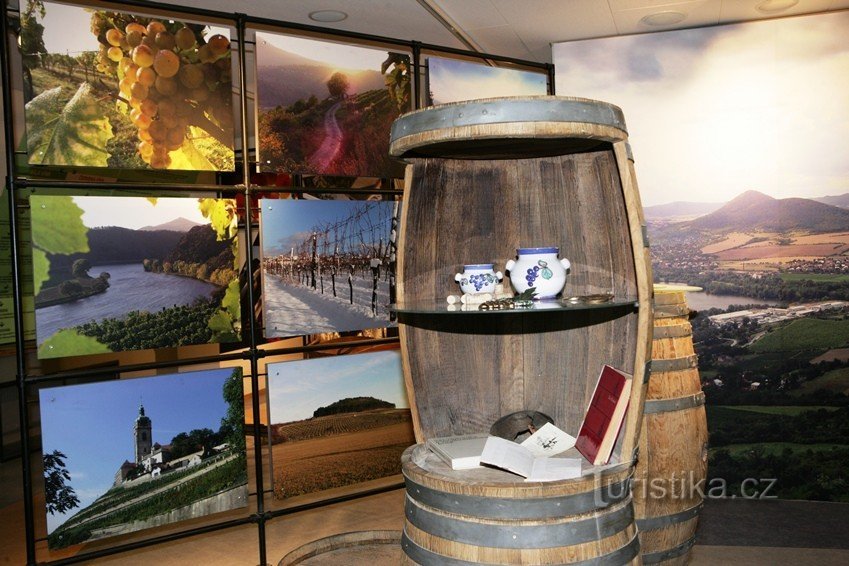 L'exposition Cesta za vínem au château de Litoměřice propose désormais des dégustations de vin