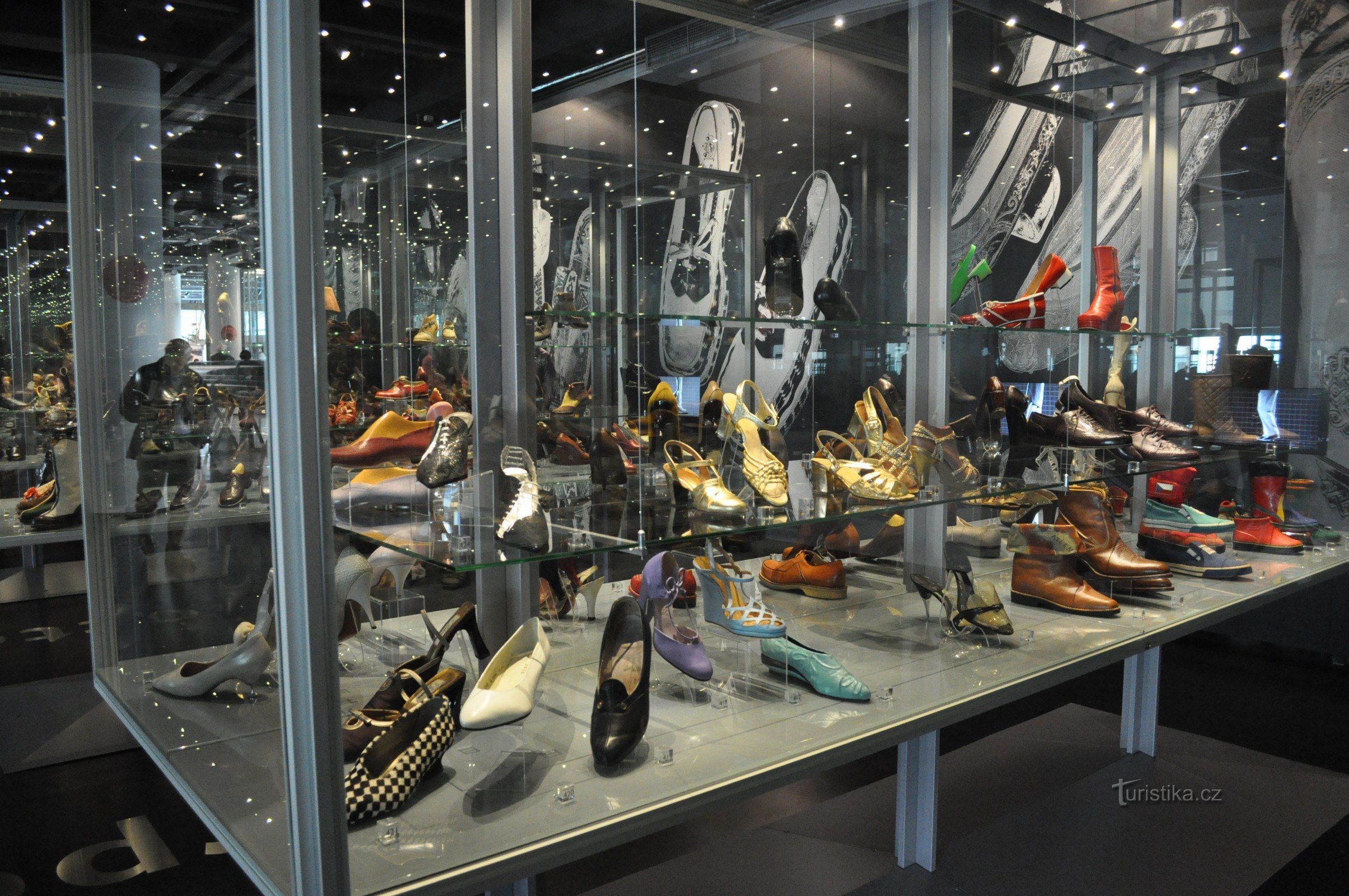 Tentoonstelling van schoenen