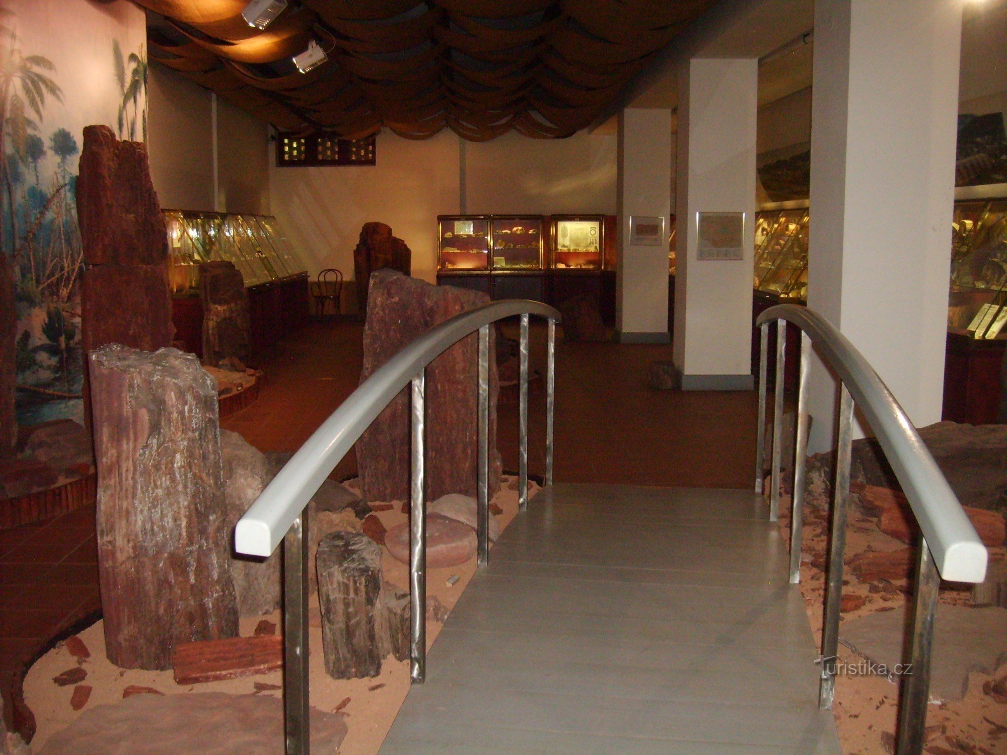 Exposition of geological development