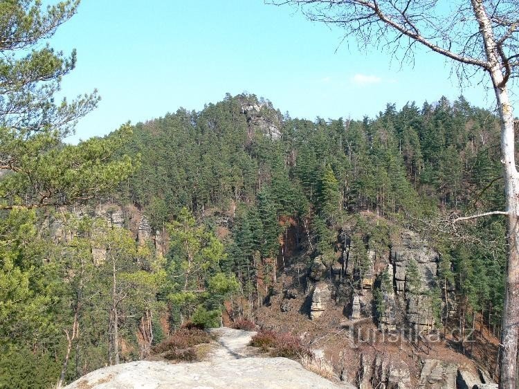 Falkenstein: Blick nach Osten 8.4.06