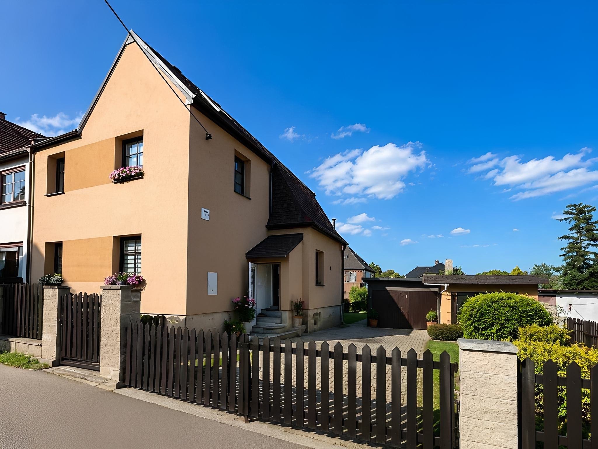 Family Garden House