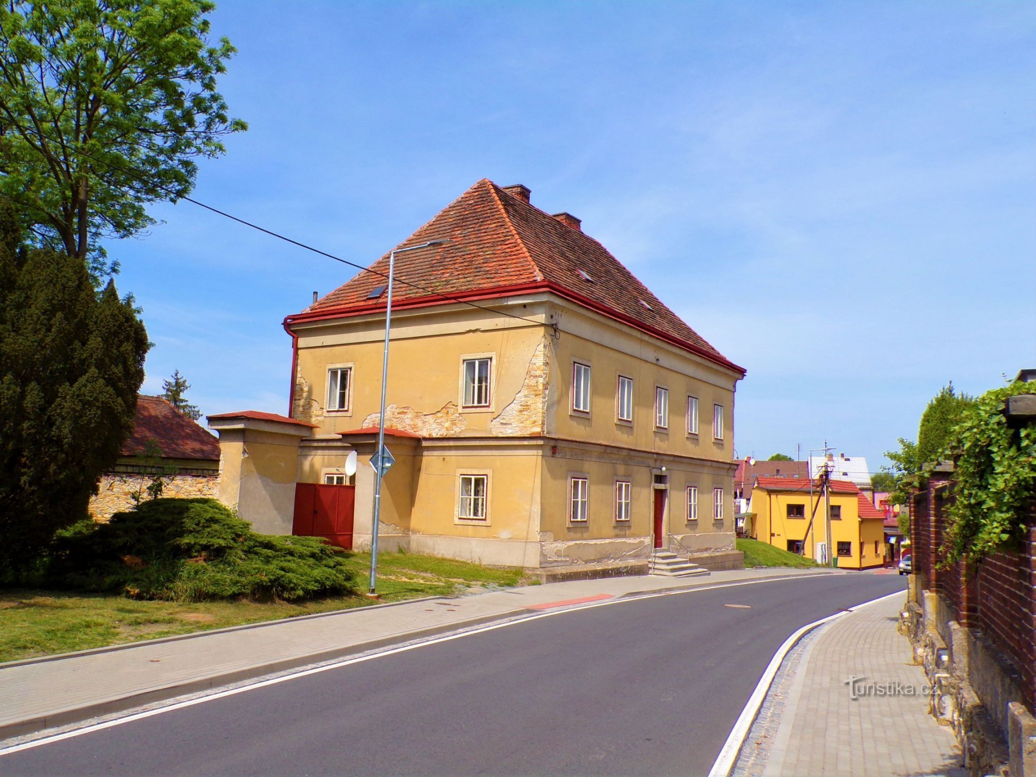 牧师住宅（Borohrádek，20.5.2022 年 XNUMX 月 XNUMX 日）