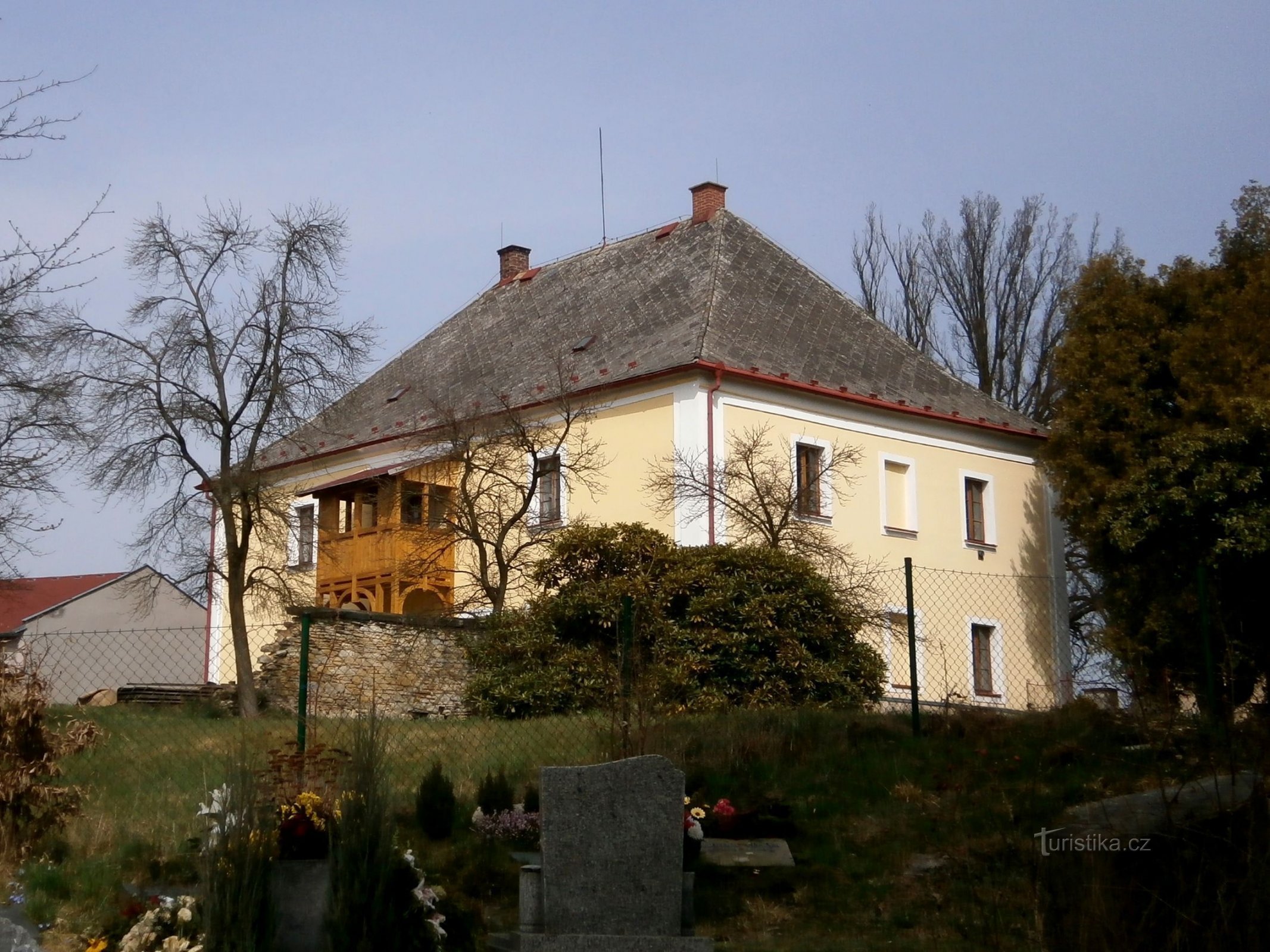 Pfarrhaus (Hořičky, 4.4.2016)