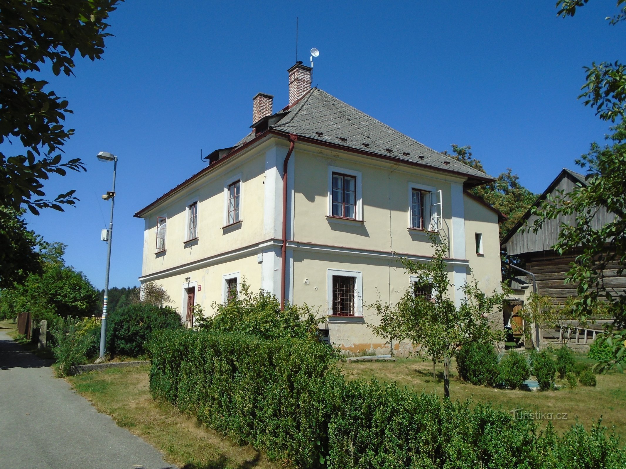 Rectory at Boušín (Slatina nad Úpou)