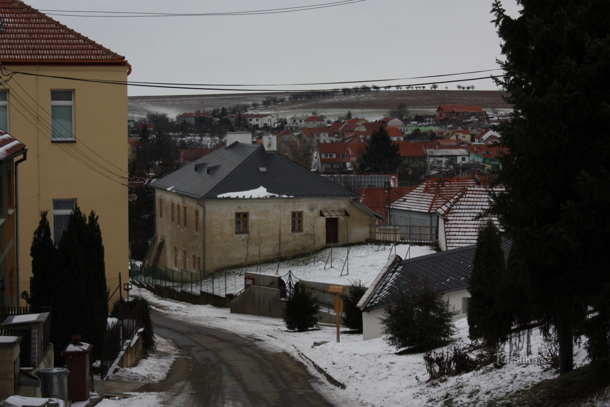 Prästgård med trädgård