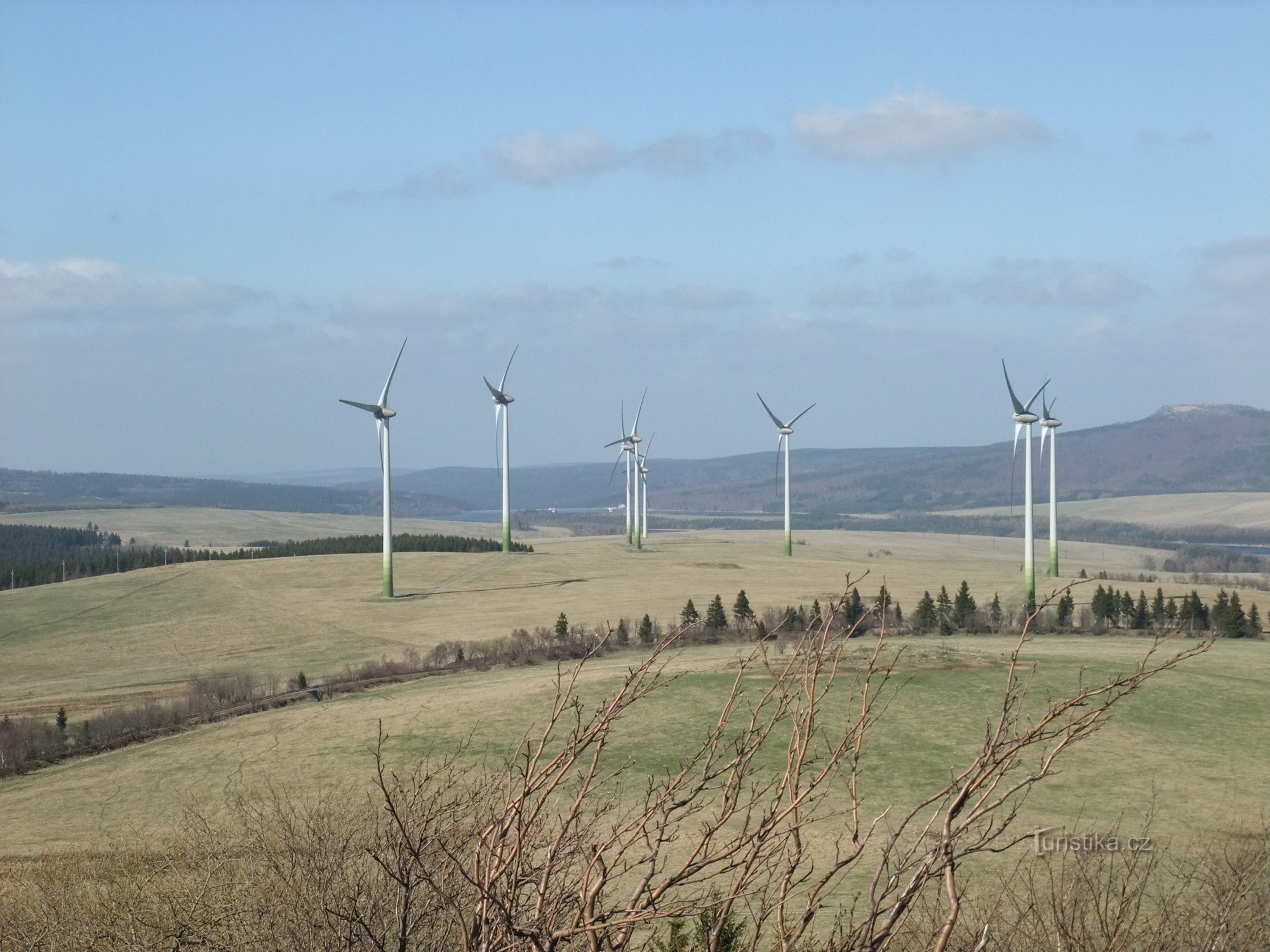 Farma větrných elektráren Kryštofovy Hamry