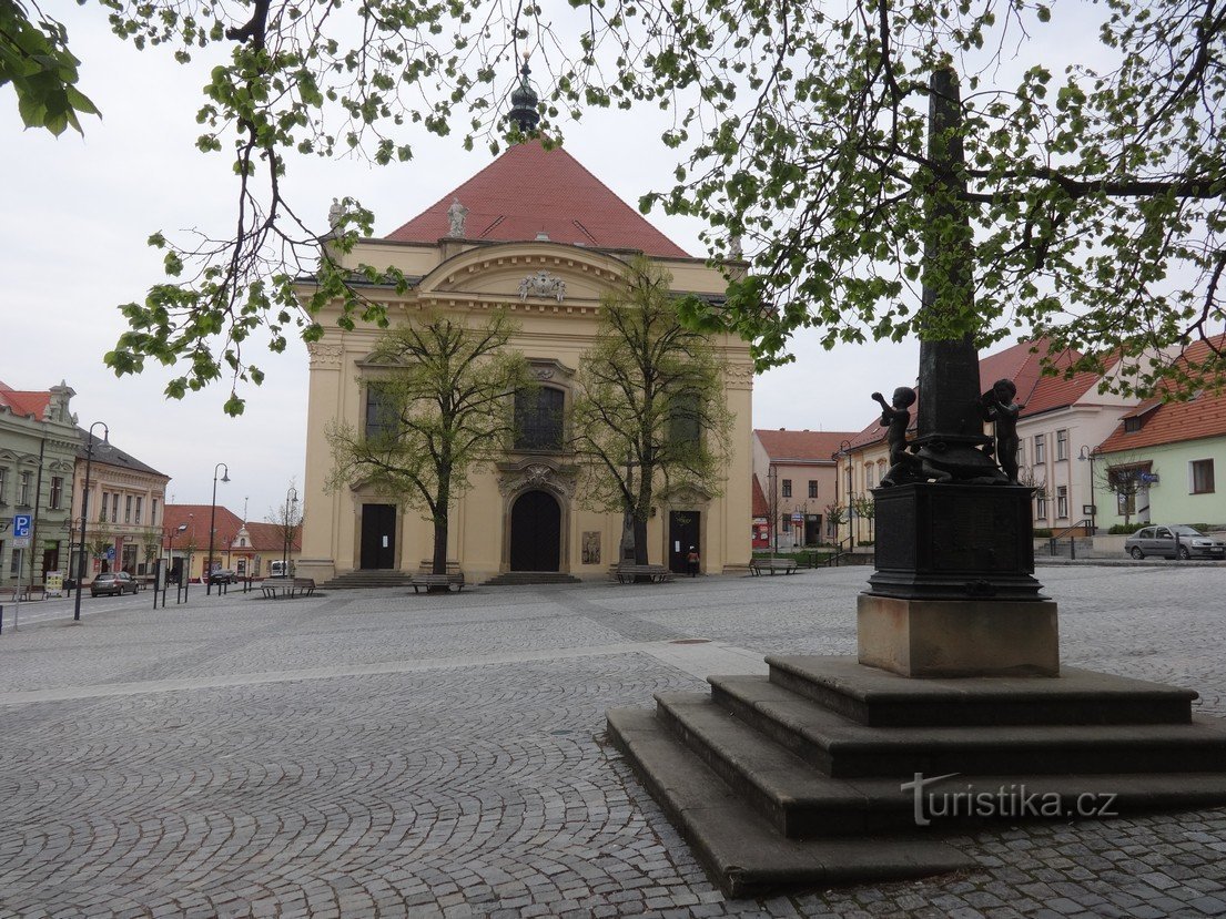 Kościół parafialny pod wezwaniem Niepokalanego Poczęcia Najświętszej Marii Panny w Uherské Brod