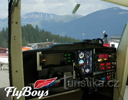 FlyBoys - trung tâm mô phỏng chuyến bay
